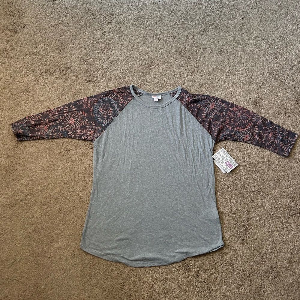 Lularoe M TSHirt Randy